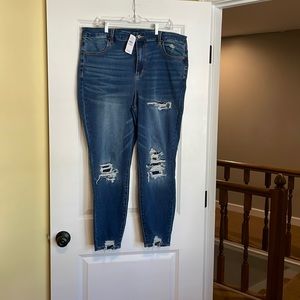 American Eagle hi-rise jeans